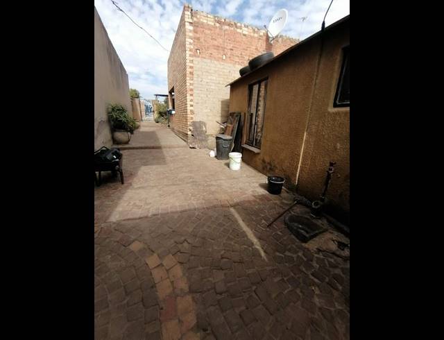 3 BEDROOM HOUSE FOR SALE IN KAALFONTEIN
